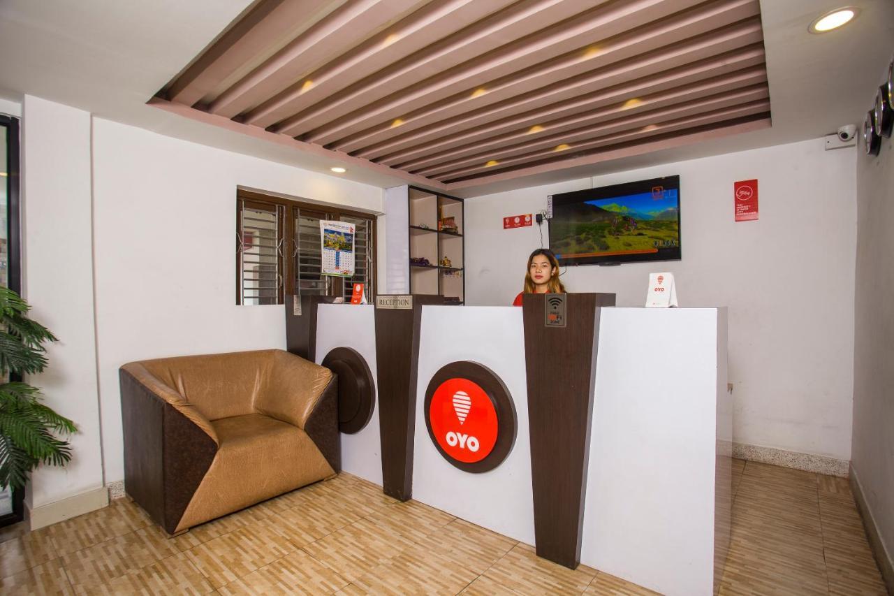 Oyo 104 Hotel Baltic Inn 카트만두 외부 사진